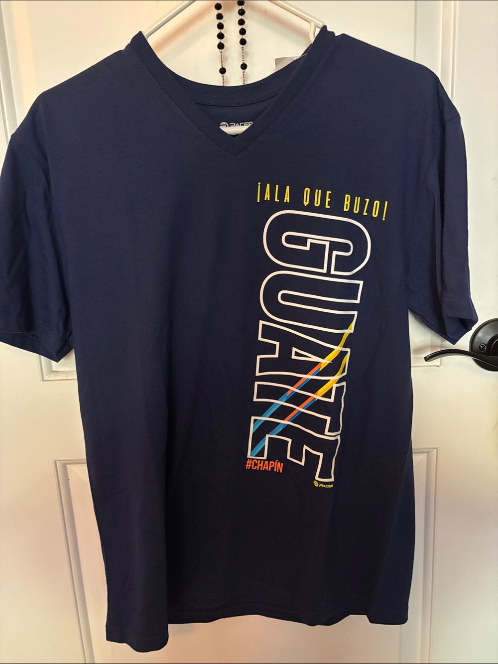 Pacer Fit Guatemala “GUATE” #Chapin V-Neck T-Shirt Large NWT